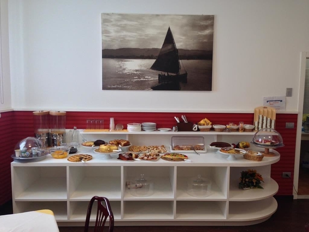 Imagen del bar/restaurante del Hotel Centrale, Acquaviva Picena. Foto 5