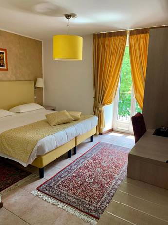 Imagen de la habitación del Hotel Centrale, Aplecchio. Foto 15