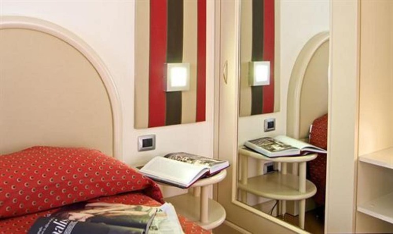 Imagen de la habitación del Hotel Centrale, BW Signature Collection. Foto 5