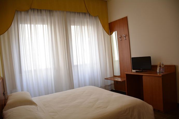 Imagen de la habitación del Hotel Centrale, Este. Foto 8