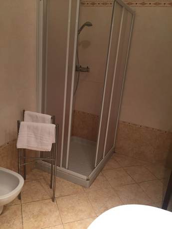 Imagen de la habitación del Hotel Centrale, Este. Foto 11
