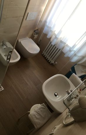 Imagen de la habitación del Hotel Centrale, Este. Foto 15