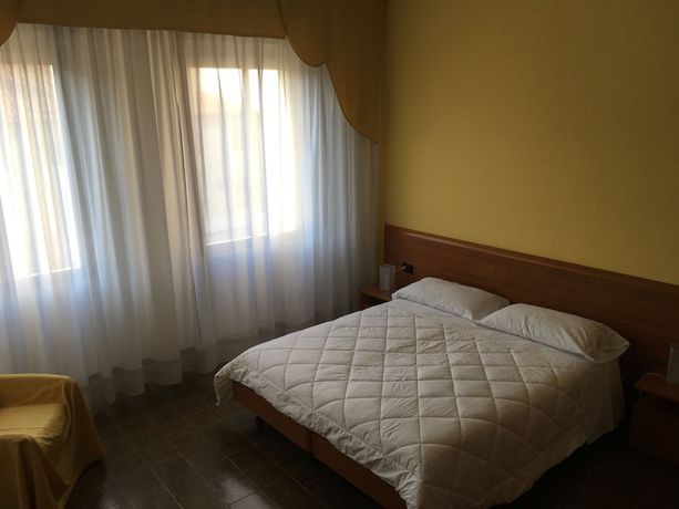Imagen de la habitación del Hotel Centrale, Este. Foto 16