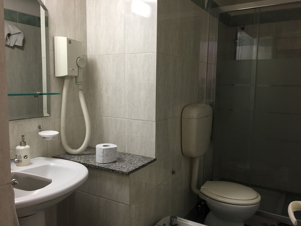 Imagen de la habitación del Hotel Centrale Europa. Foto 13