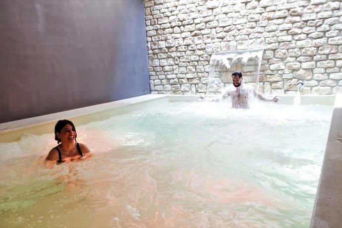 Imagen de la piscina del Hotel Centrale, Gambarie. Foto 16