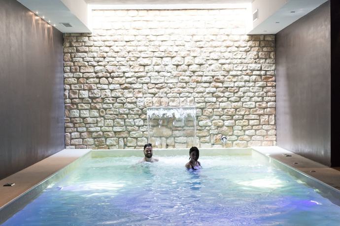 Imagen de la piscina del Hotel Centrale, Gambarie. Foto 19