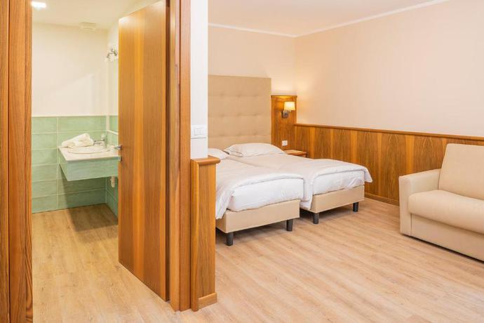 Imagen general del Hotel Centrale, Garda. Foto 12