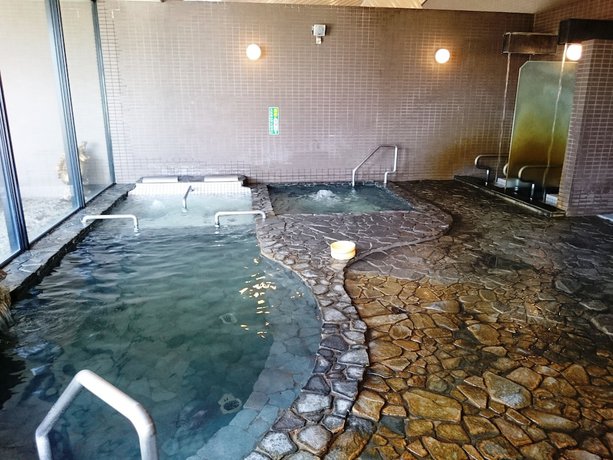 Imagen de la piscina del Hotel Centrale Kyotango. Foto 20