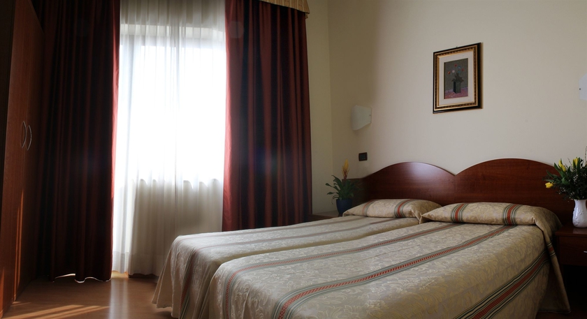 Imagen de la habitación del Hotel Centrale, Mestre. Foto 6