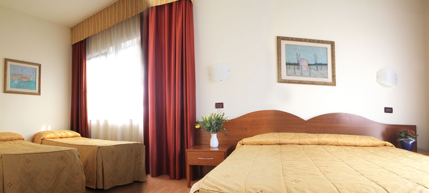 Imagen de la habitación del Hotel Centrale, Mestre. Foto 8