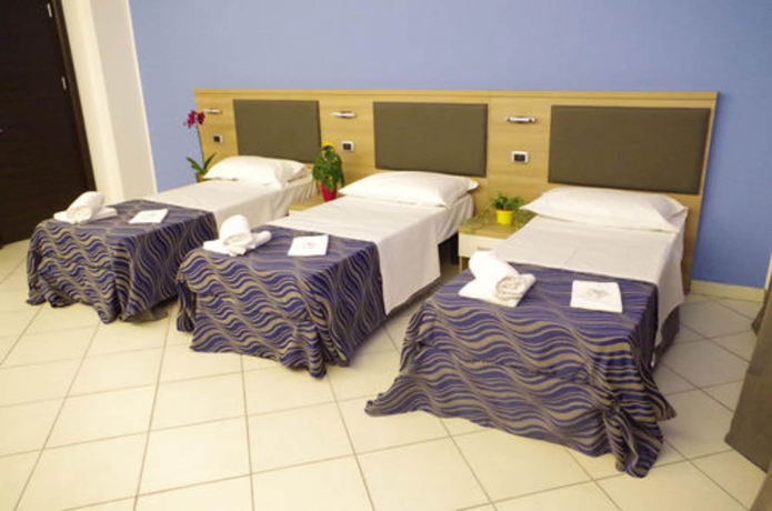 Imagen de la habitación del Hotel Centrale, Milán. Foto 10