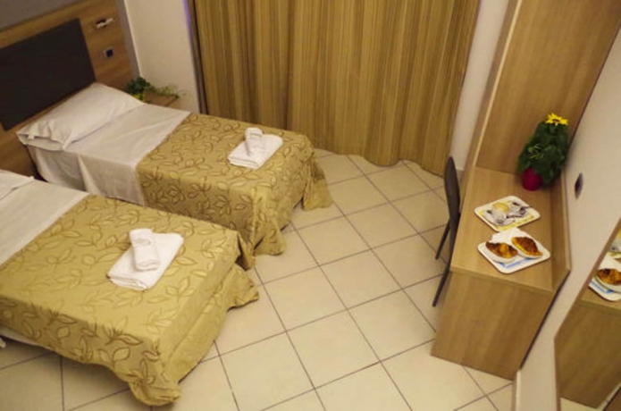 Imagen de la habitación del Hotel Centrale, Milán. Foto 11