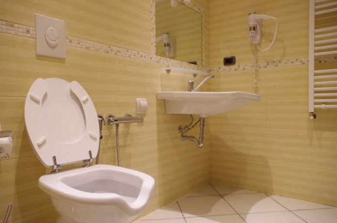 Imagen de la habitación del Hotel Centrale, Milán. Foto 17