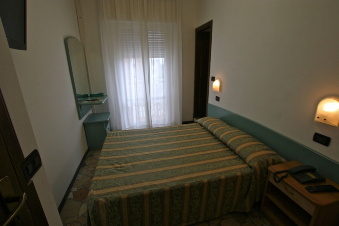 Imagen de la habitación del Hotel Centrale, Milano Marittima. Foto 10