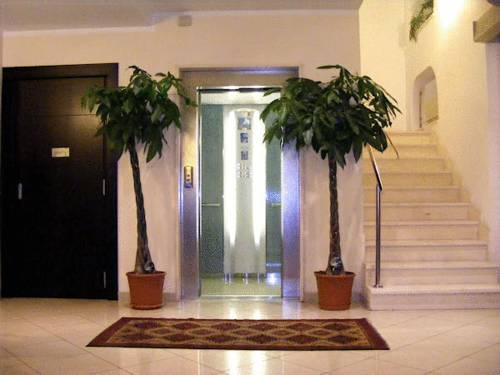 Imagen general del Hotel Centrale, Olbia. Foto 2