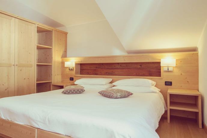 Imagen de la habitación del Hotel Centrale, Peio. Foto 8