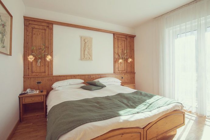Imagen de la habitación del Hotel Centrale, Peio. Foto 18