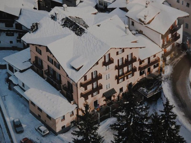Imagen general del Hotel Centrale, Pussey. Foto 5