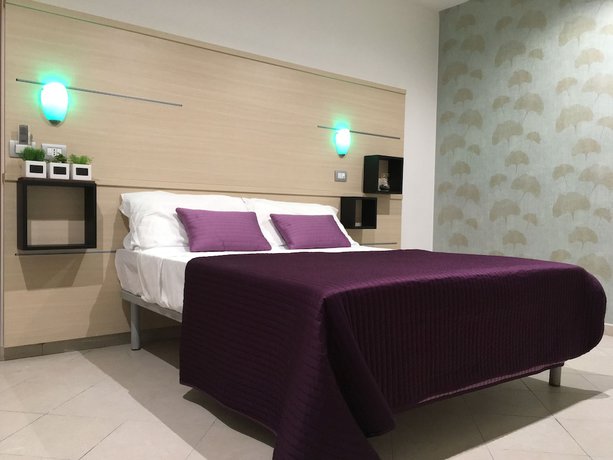 Imagen de la habitación del Hotel Centrale, Siracusa. Foto 2