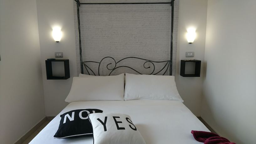 Imagen de la habitación del Hotel Centrale, Siracusa. Foto 15