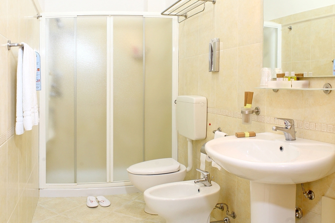 Imagen de la habitación del Hotel Centrale Spa and Relax. Foto 8