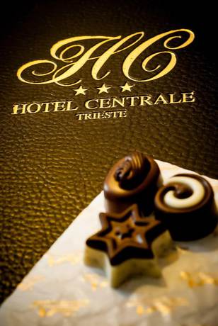 Imagen de los interiores del Hotel Centrale Trieste. Foto 20