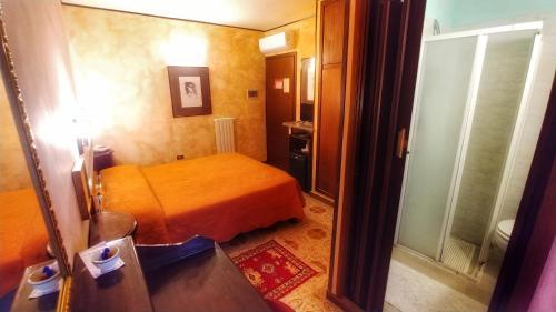 Imagen general del Hotel Centrale, Viterbo. Foto 6