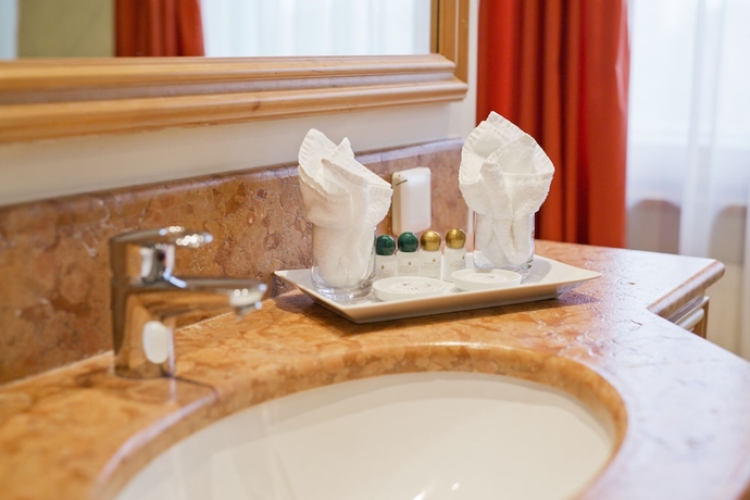 Imagen de la habitación del Hotel Central-hotel Kaiserhof. Foto 2