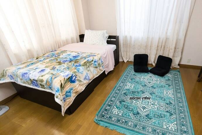 Imagen de la habitación del Hotel Centrally Located Deluxe Furnished.4. Foto 17