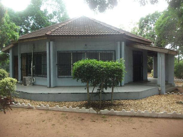 Imagen de la habitación del Hotel Centre AYIFA H&ocirc;tel. Foto 12