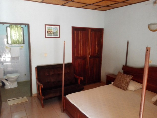 Imagen de la habitación del Hotel Centre AYIFA H&ocirc;tel. Foto 16