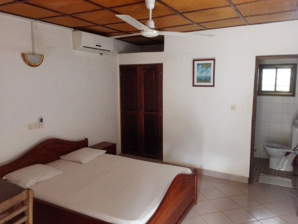 Imagen de la habitación del Hotel Centre AYIFA H&ocirc;tel. Foto 17