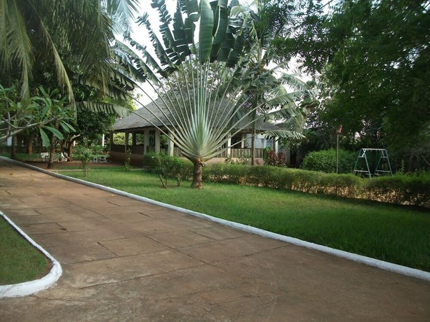 Imagen general del Hotel Centre AYIFA H&ocirc;tel. Foto 8