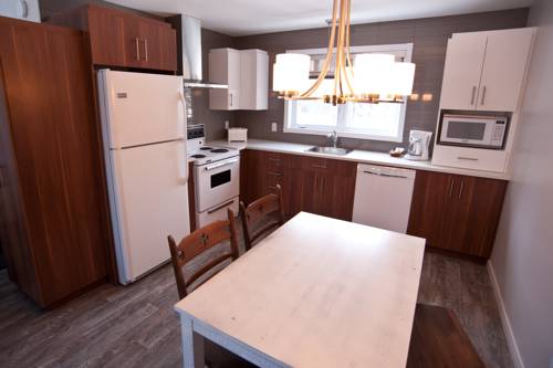 Imagen de la habitación del Hotel Centre De Vill&eacute;giature Dam-en-terre. Foto 3
