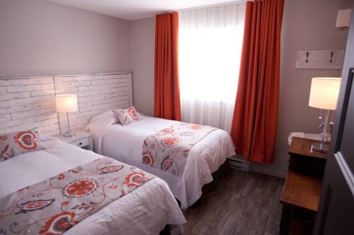 Imagen de la habitación del Hotel Centre De Vill&eacute;giature Dam-en-terre. Foto 6