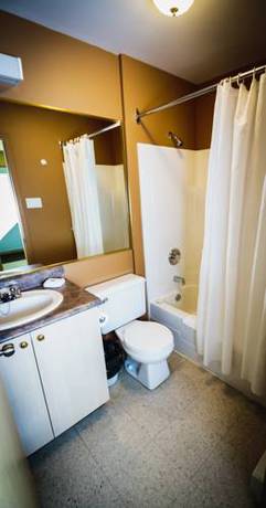 Imagen de la habitación del Hotel Centre De Vill&eacute;giature Dam-en-terre. Foto 9
