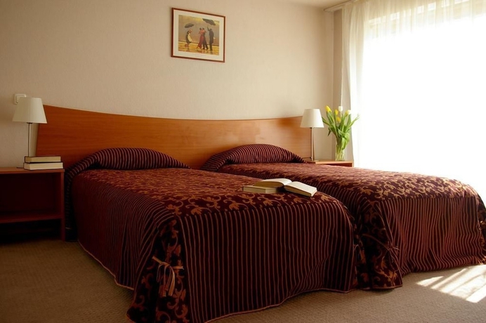 Imagen de la habitación del Hotel Centre. Foto 3