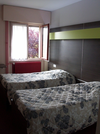 Imagen de la habitación del Hotel Centre Le Mittel. Foto 7