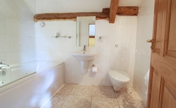 Imagen de la habitación del Hotel Centre Of Britain and Restaurant. Foto 14
