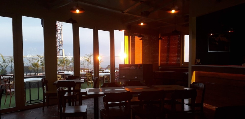 Imagen de los interiores del Hotel Centre Point, Dharamsala. Foto 18