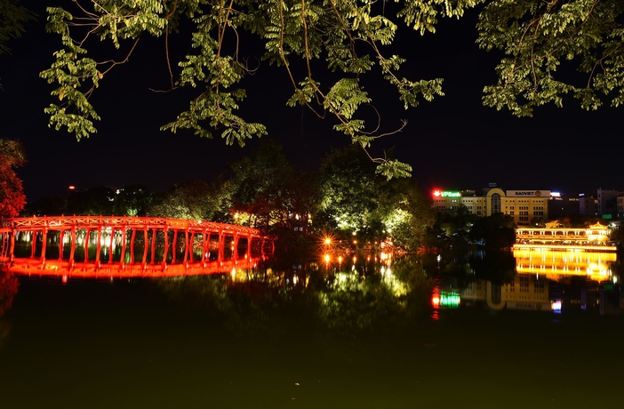 Imagen de los exteriores del Hotel Centre Point Hanoi. Foto 16