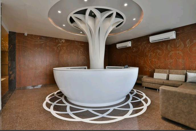 Imagen de los interiores del Hotel Centre Point, Mundra. Foto 12