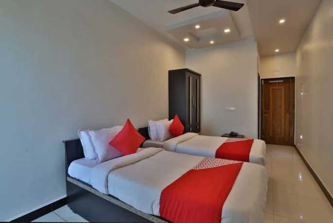 Imagen de la habitación del Hotel Centre Point, Mundra. Foto 8