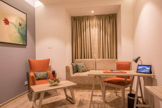 Imagen general del Hotel Centre Point Navi Mumbai. Foto 8