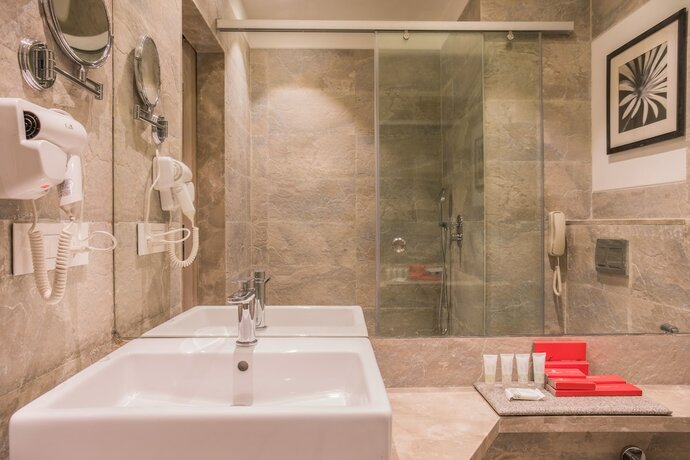 Imagen general del Hotel Centre Point Navi Mumbai. Foto 13