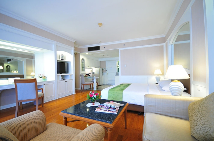 Imagen de los interiores del Hotel Centre Point Pratunam. Foto 16