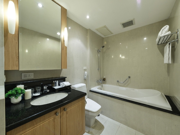 Imagen de la habitación del Hotel Centre Point Sukhumvit Thong Lo. Foto 11