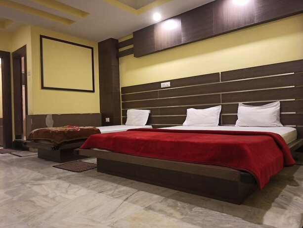 Imagen general del Hotel Centre Point, Tinsukia. Foto 8