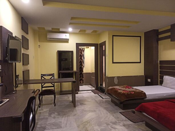 Imagen de la habitación del Hotel Centre Point, Tinsukia. Foto 19