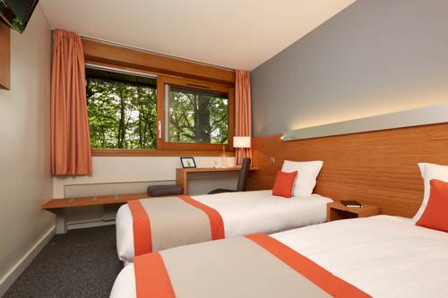 Imagen de la habitación del Hotel Centre Port-royal. Foto 7